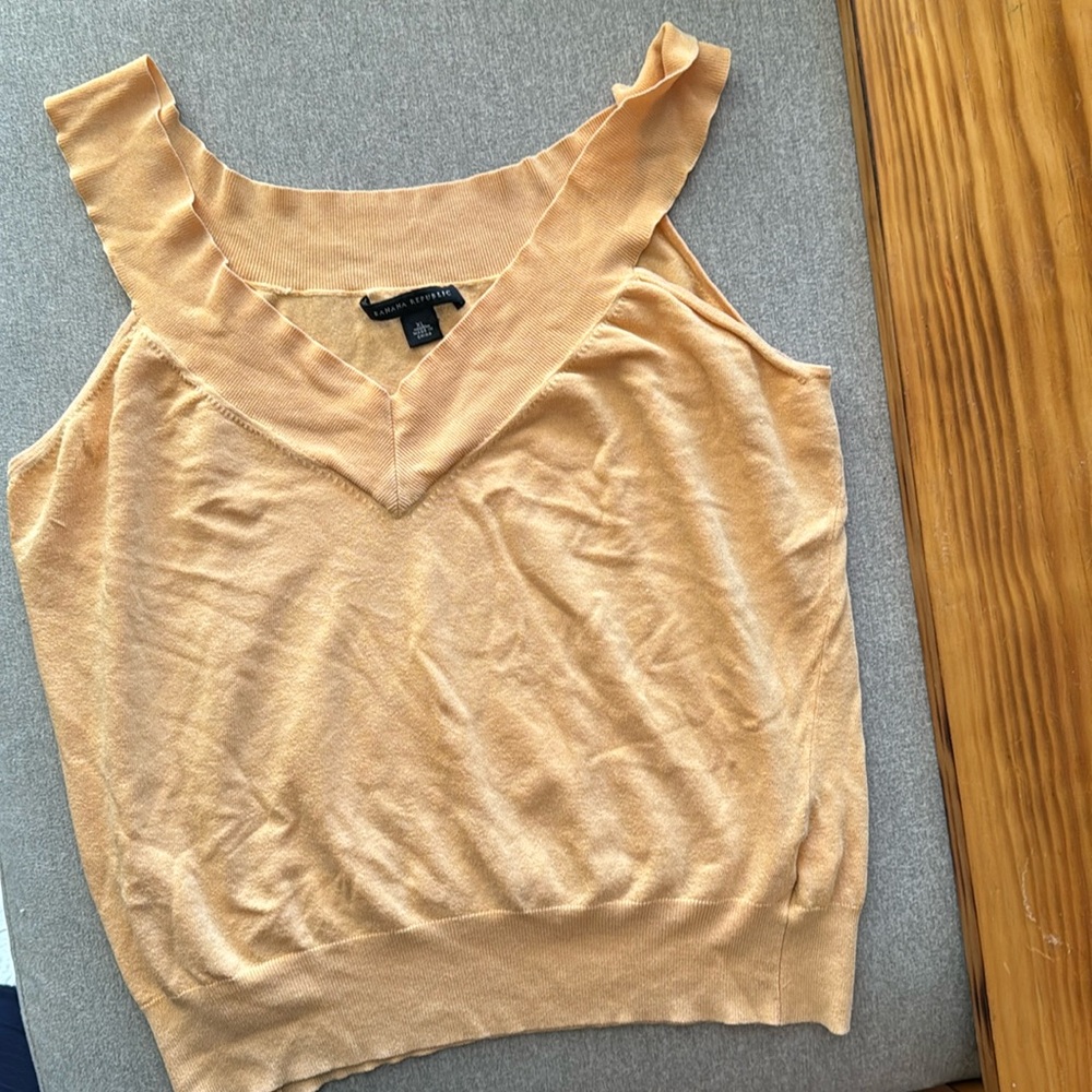 BANANA REPUBLIC - sleeveless sweater tank top